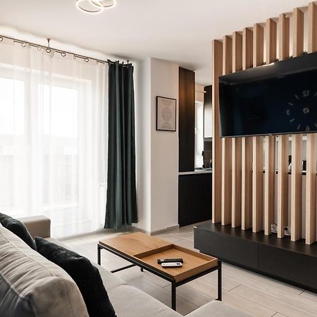 Skylark - Milano Studio With Terrace And Panoramic View Apartment Брашов Екстериор снимка